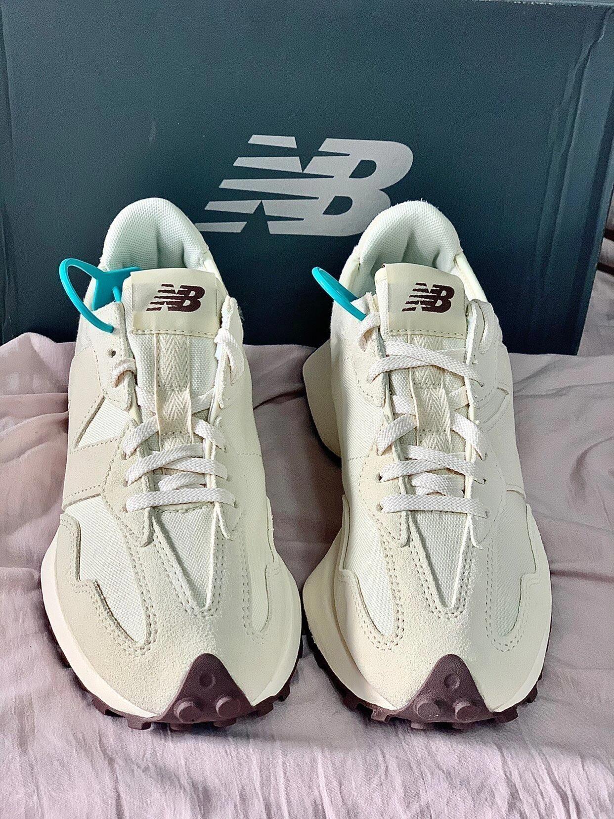 这双NB 327海盐白我能穿一整个秋冬|通勤暴走8h不磨脚